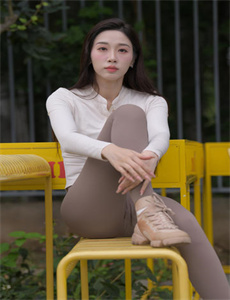 三男操一女-www.vagaa.com